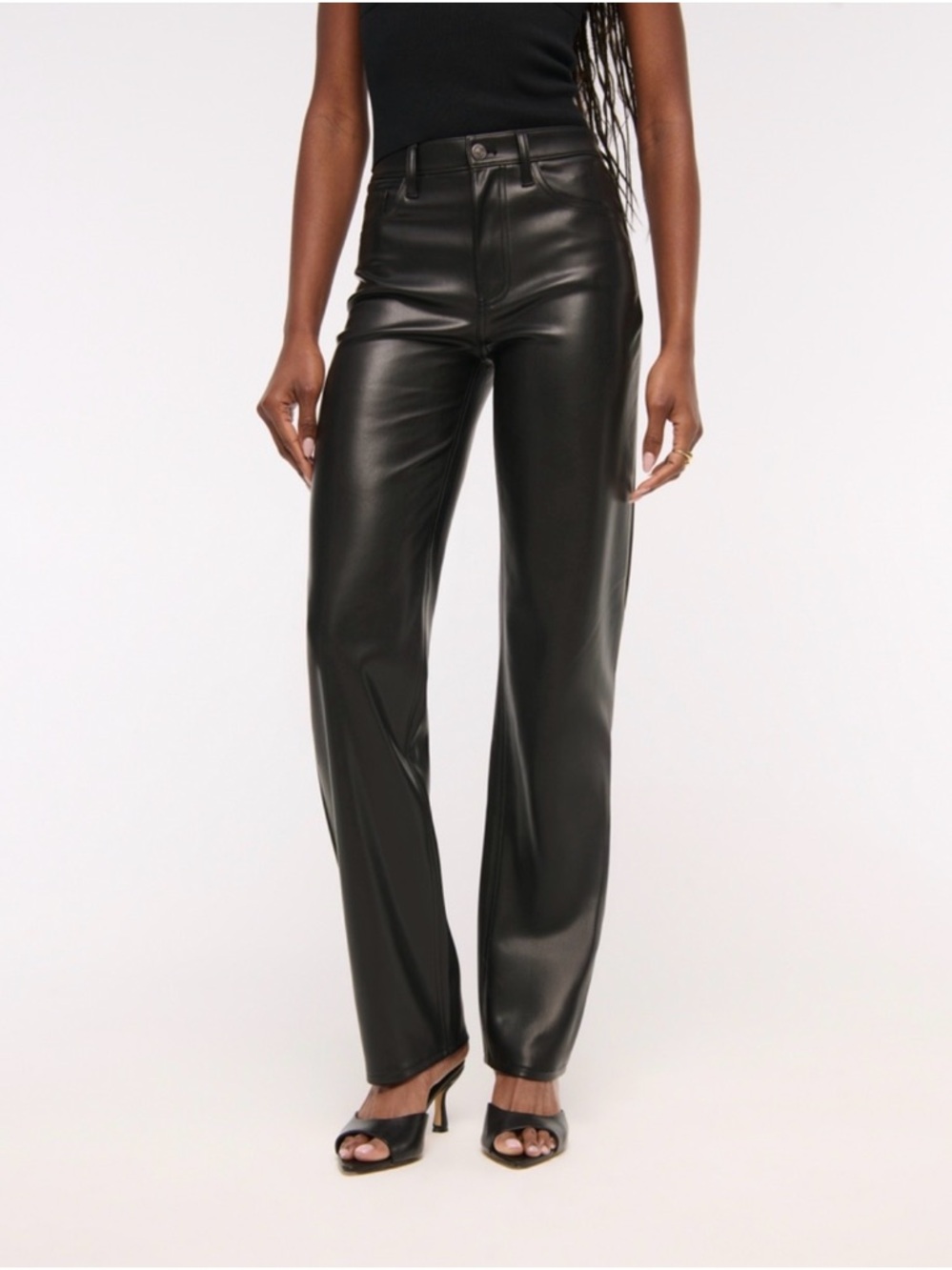 Abercrombie 90s Relaxed Ultra High Rise Black Faux Leather Jean - Size 27 Size 4